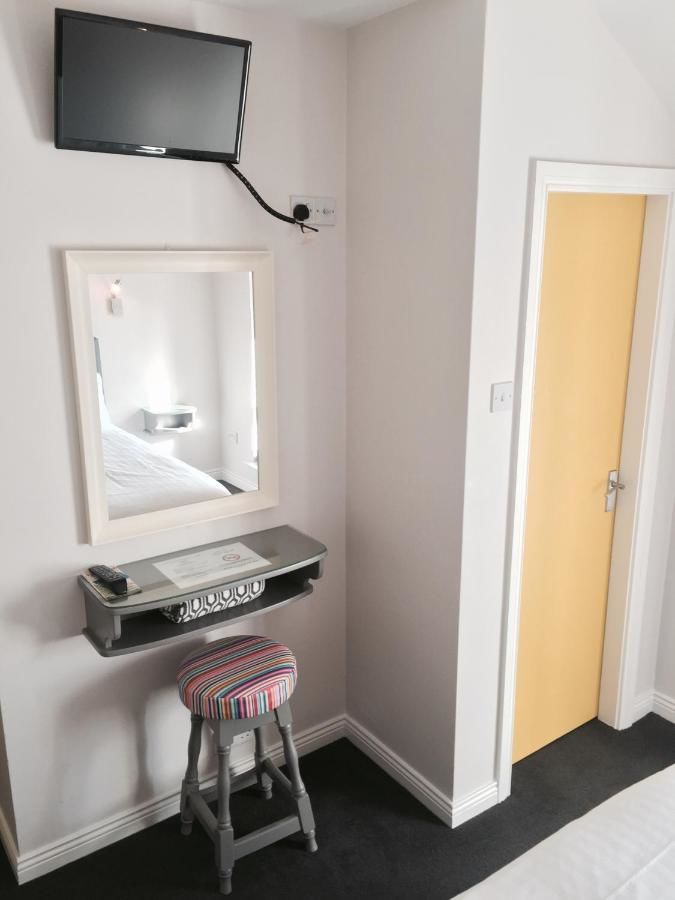 Отели типа «постель и завтрак» Dan Linehans Bar and B&B Килларни-17