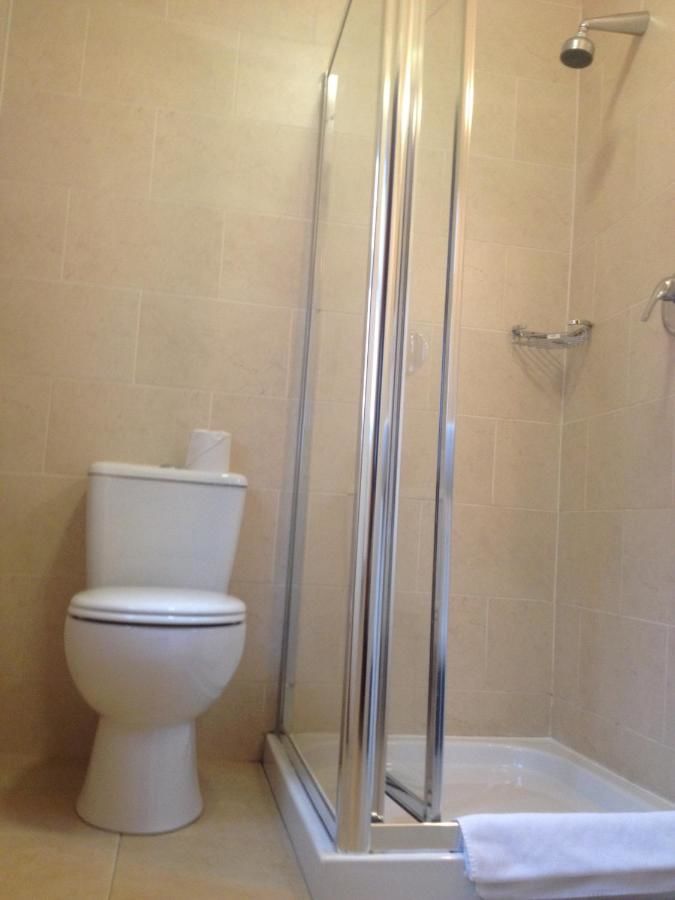 Отели типа «постель и завтрак» Dan Linehans Bar and B&B Килларни-25