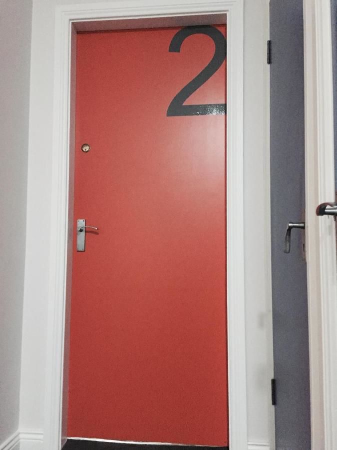 Отели типа «постель и завтрак» Dan Linehans Bar and B&B Килларни-26